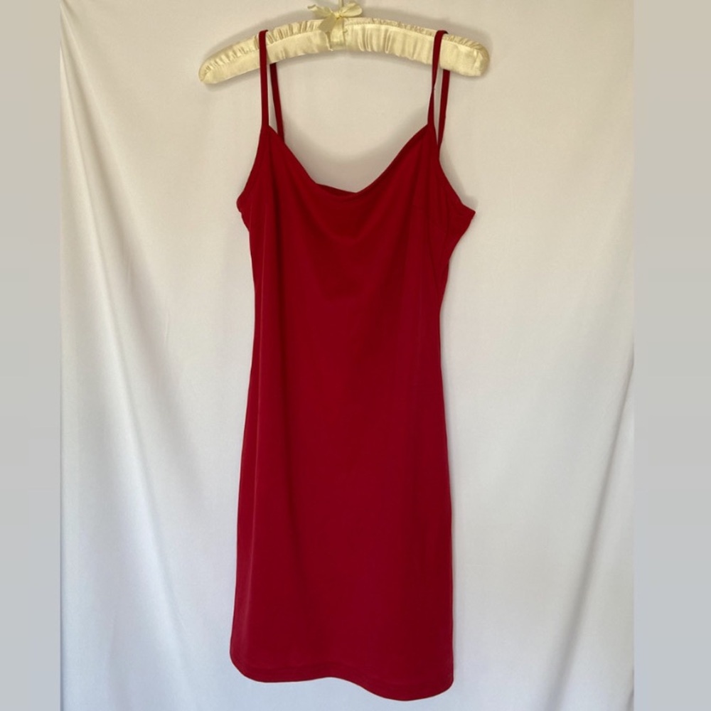 Little maroon dress